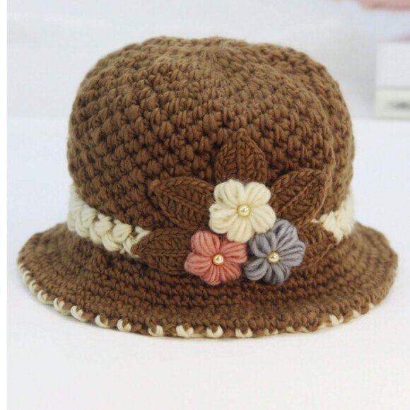 Flower Crochet Bucket Hat Brown